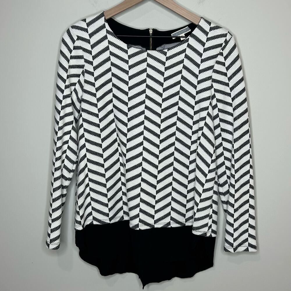 Pleione Geometric Print Shirt Size S Long Sleeves Underlay Back Zipper Layered